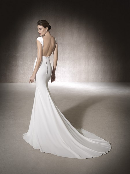 ventes de ROBE de ma vie  PRONOVIAS marseille proche aubagne 13400